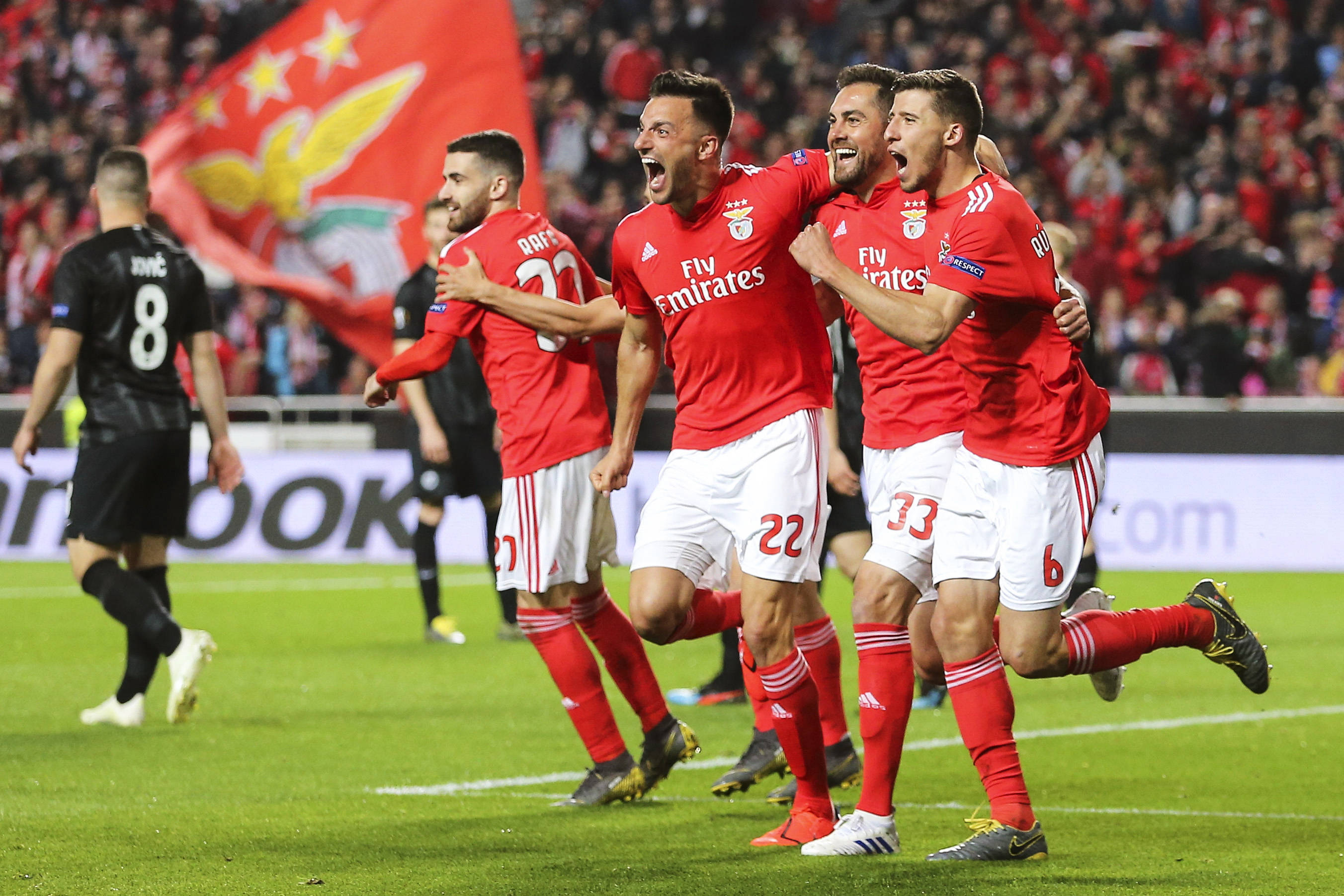 好博体育app-包含加时末段皇家马德里回应争议：葡超节点到来，震撼外界，团队化学反应显著的词条